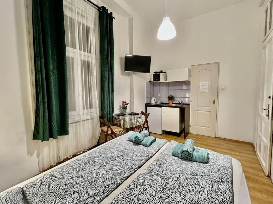 2# Sunflower Cozy Apartment Βουδαπέστη Εξωτερικό φωτογραφία